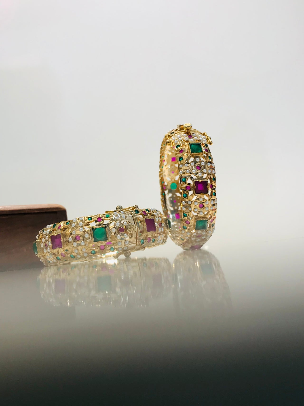 Jadau Bangle