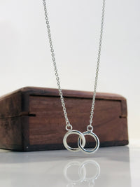 Thumbnail for Interlocking Circle Silver Chain