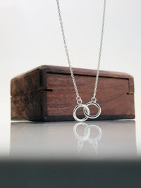 Thumbnail for Interlocking Circle Silver Chain