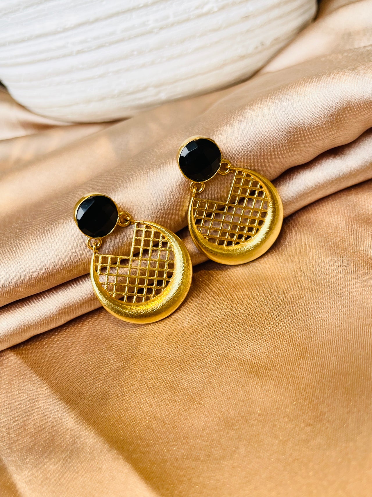 Black Stone Gold Earrings