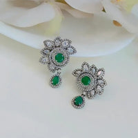 Thumbnail for Emerald Drop Floral Earrings Zayn Luxury Jewellery