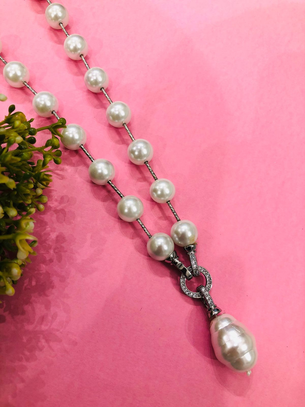 Pretty Pearl Necklace