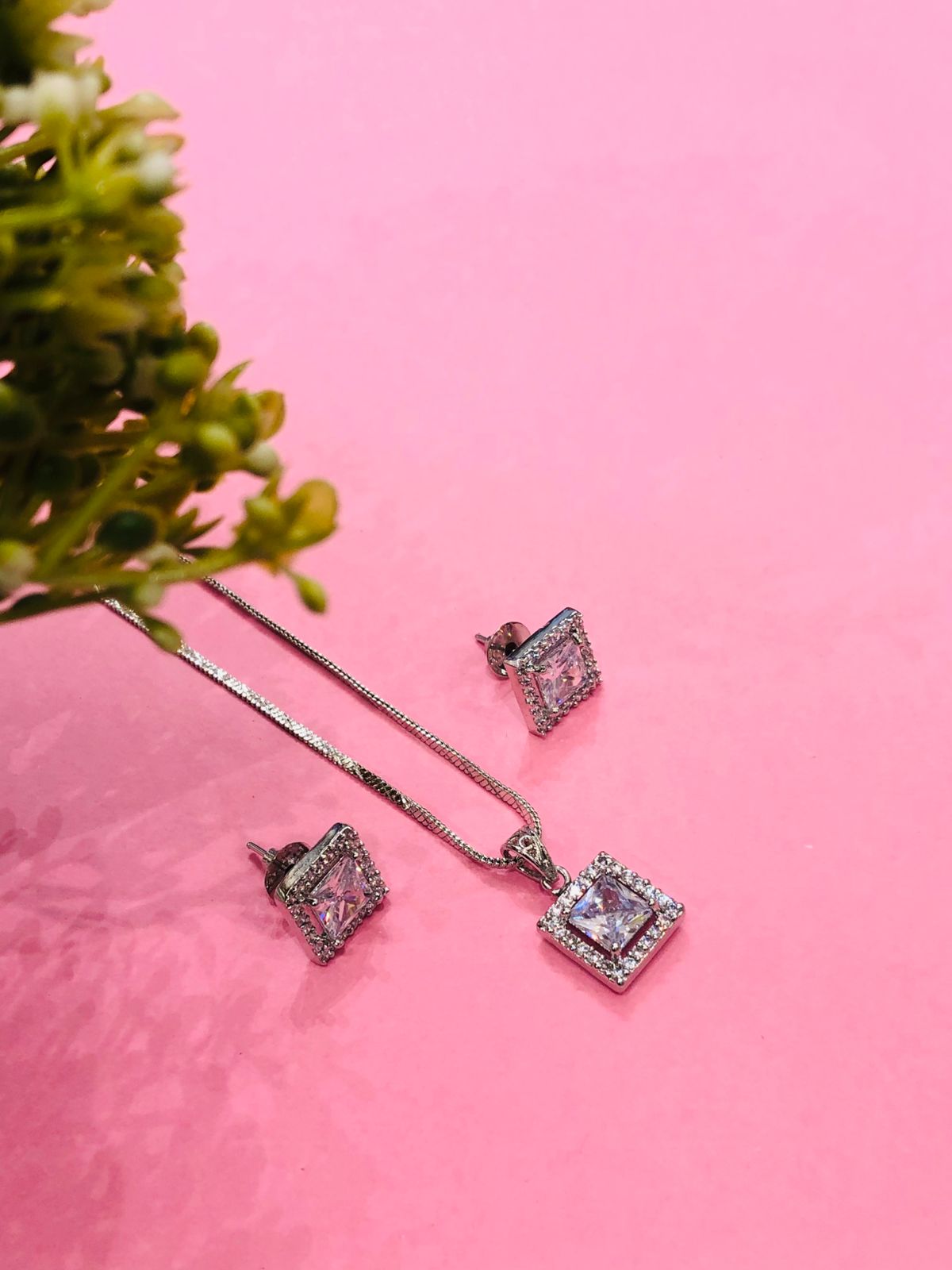 Stone Square Pendant Set