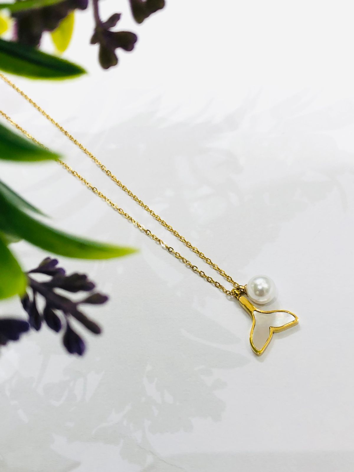 Fish Pearl Chain