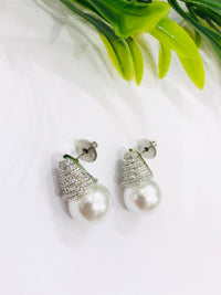Thumbnail for Round Pearl Drop Earrings