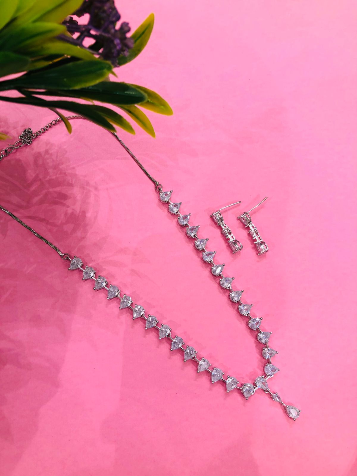 Drop Necklace Set