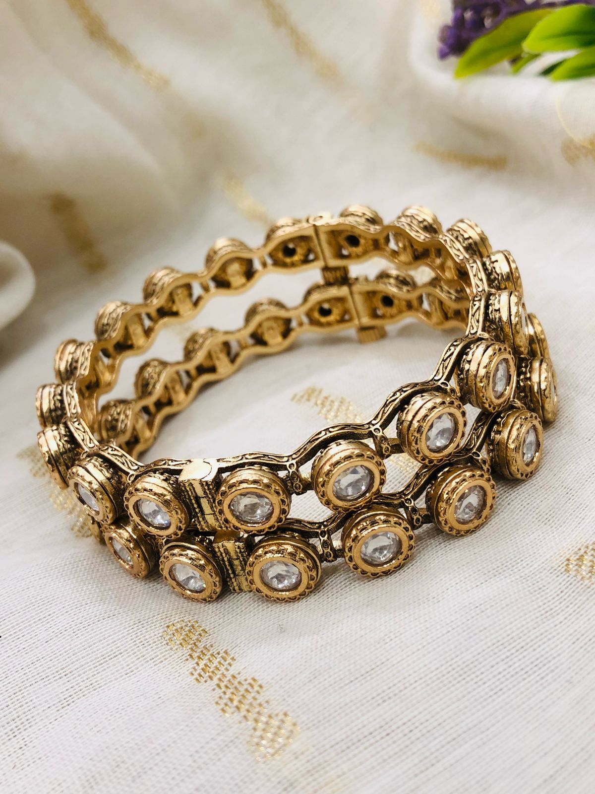 Dull Gold Polki Bangle