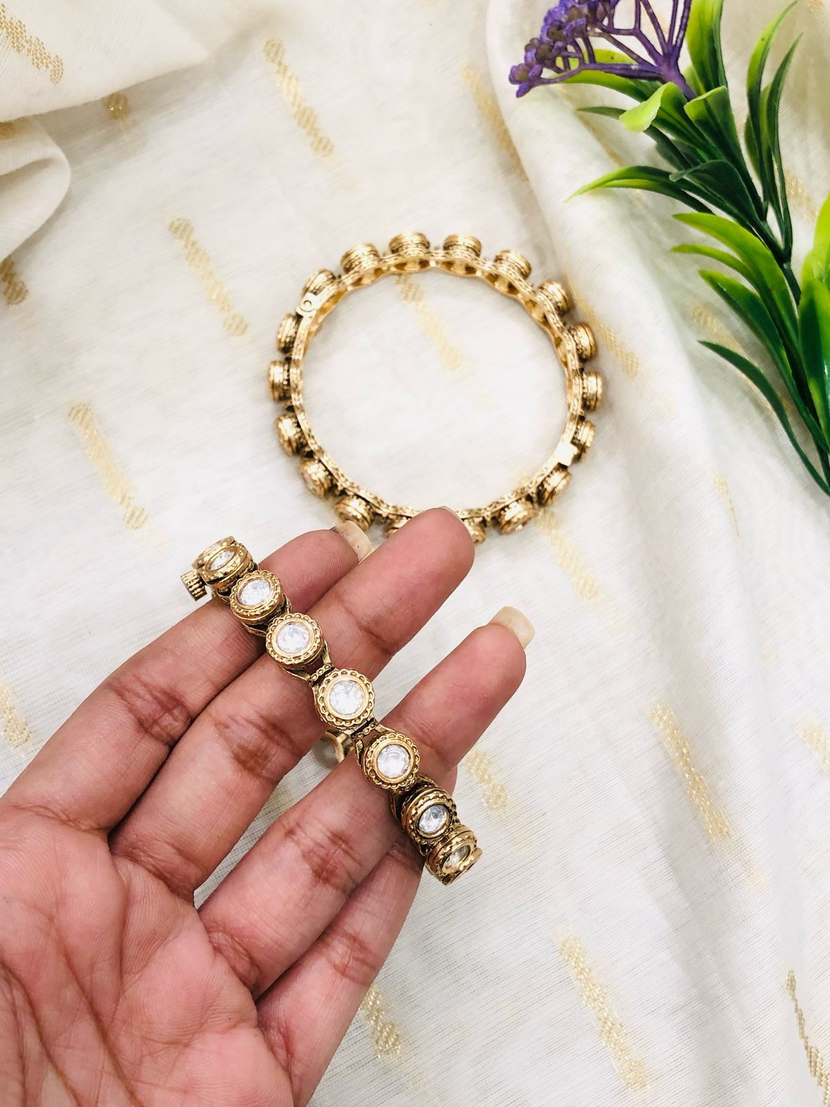 Dull Gold Polki Bangle