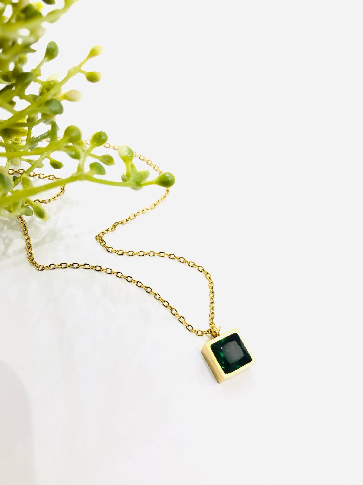 Green Square Stone Chain