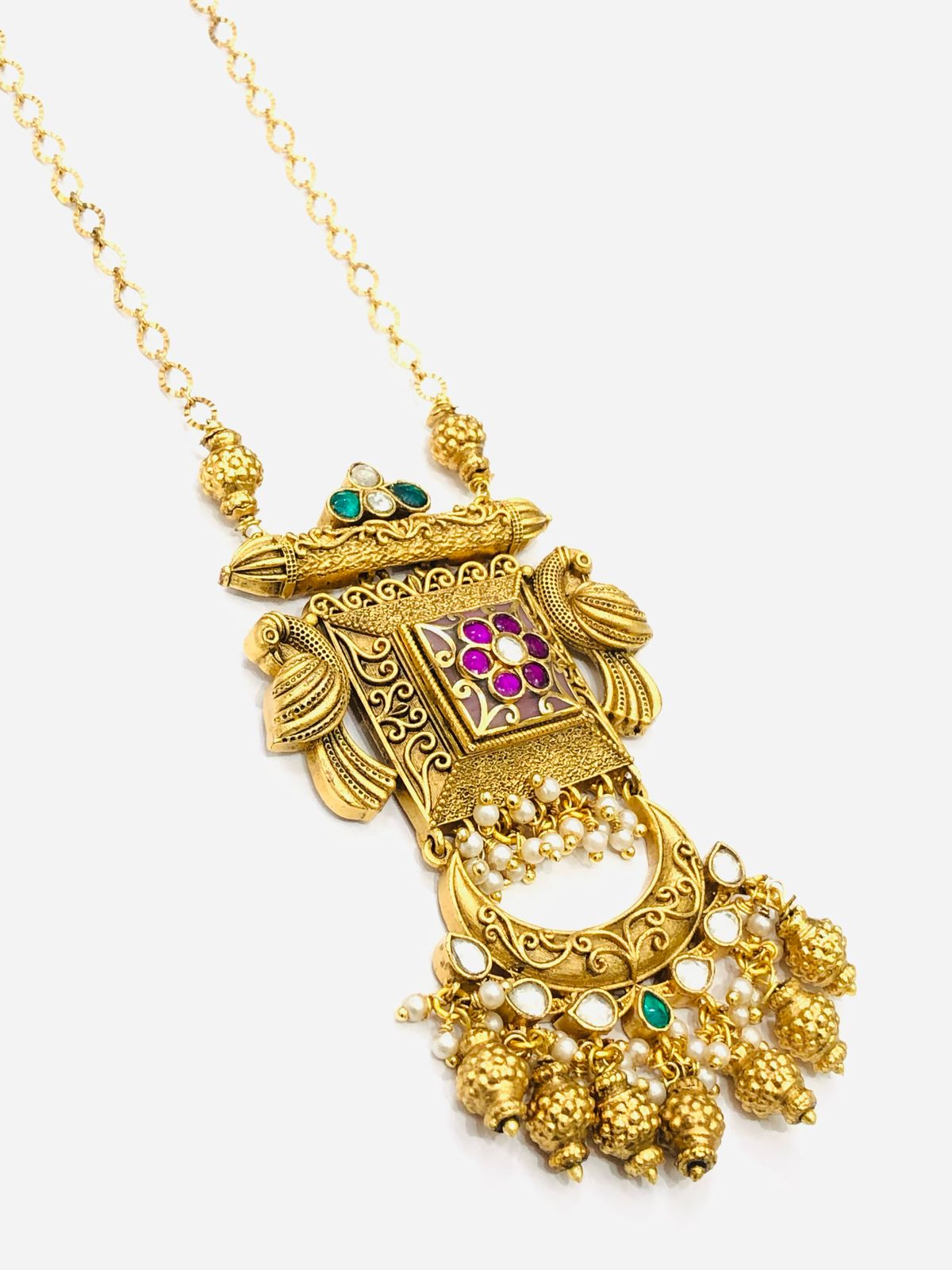 Nirvana Bliss Pendant Set