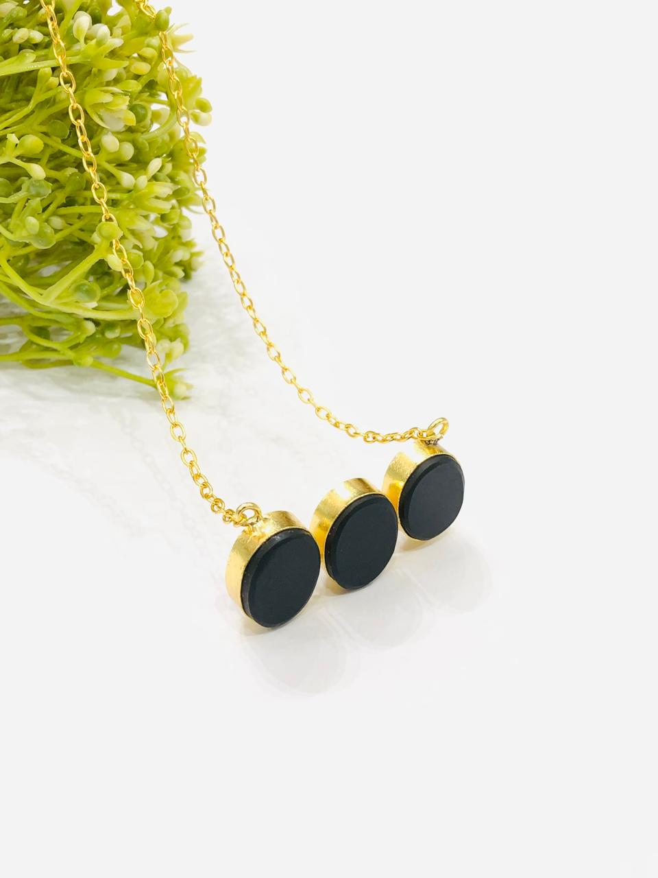 Mate Black Stone Chain