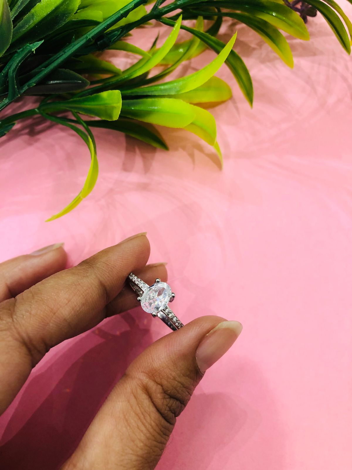 925 Silver Shinning Oval Ring