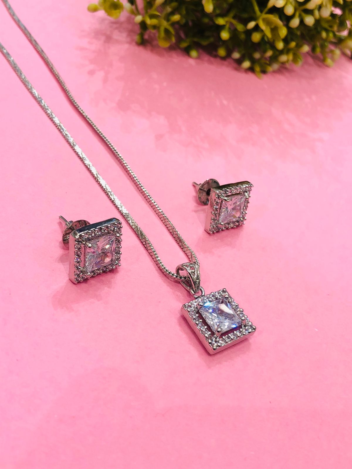 Stone Square Pendant Set