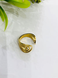 Thumbnail for Unique Golden Ring