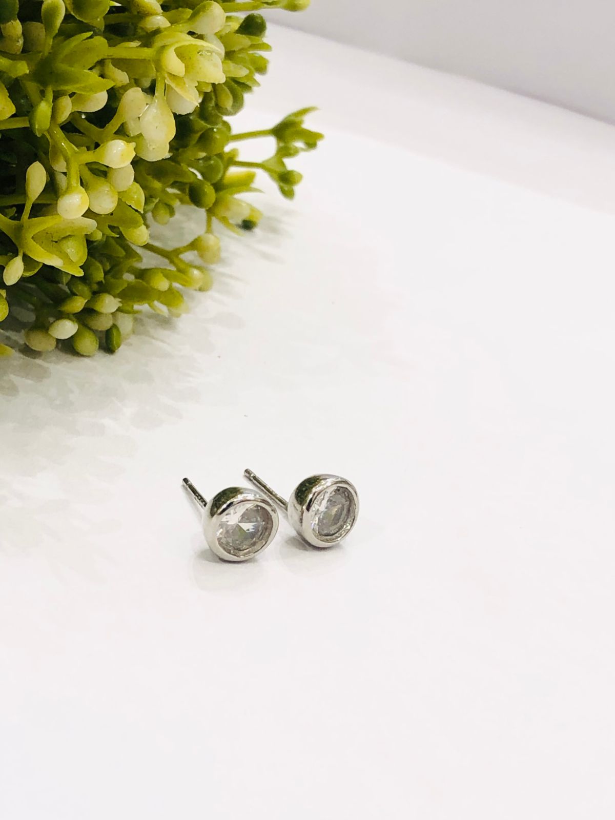 925 Small Round Stud Earrings