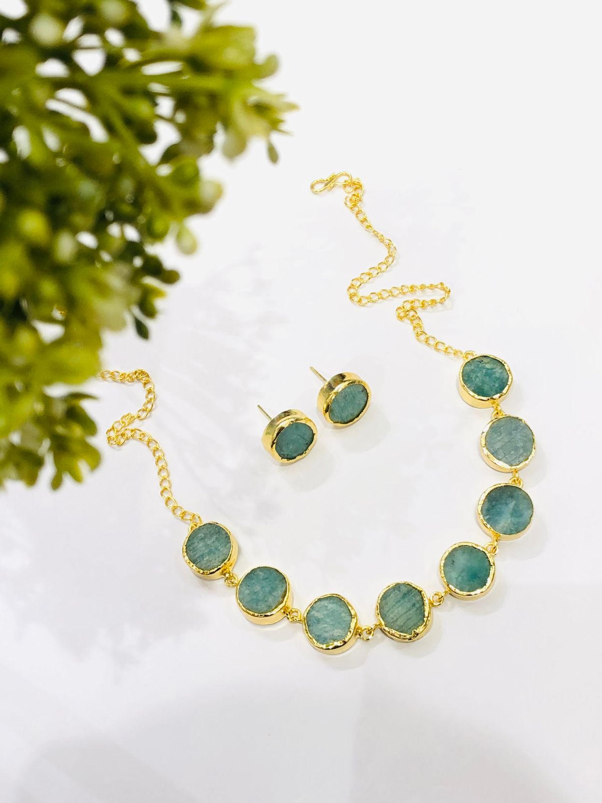 Green Necklace Set