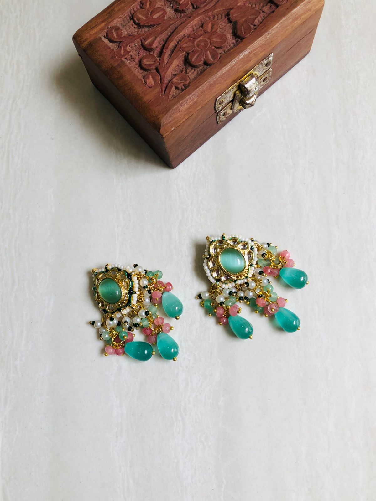 Kundan Elegance Necklace Set
