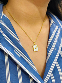 Thumbnail for V Initial Chain