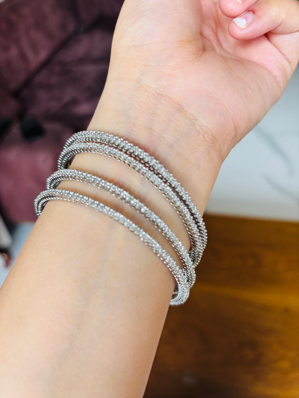 Gleam Essence Bangle