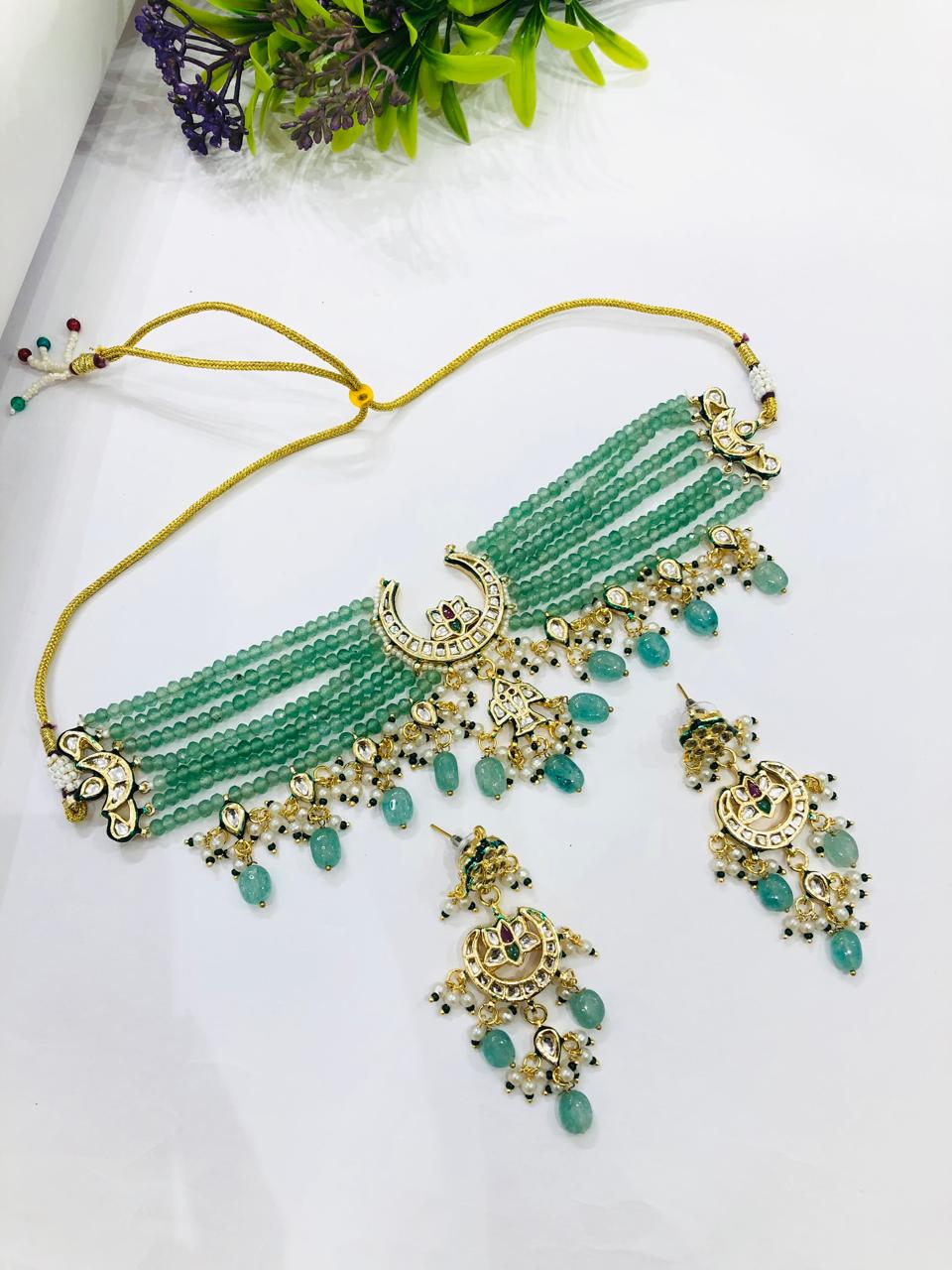 Royal Mint Glow Necklace Set