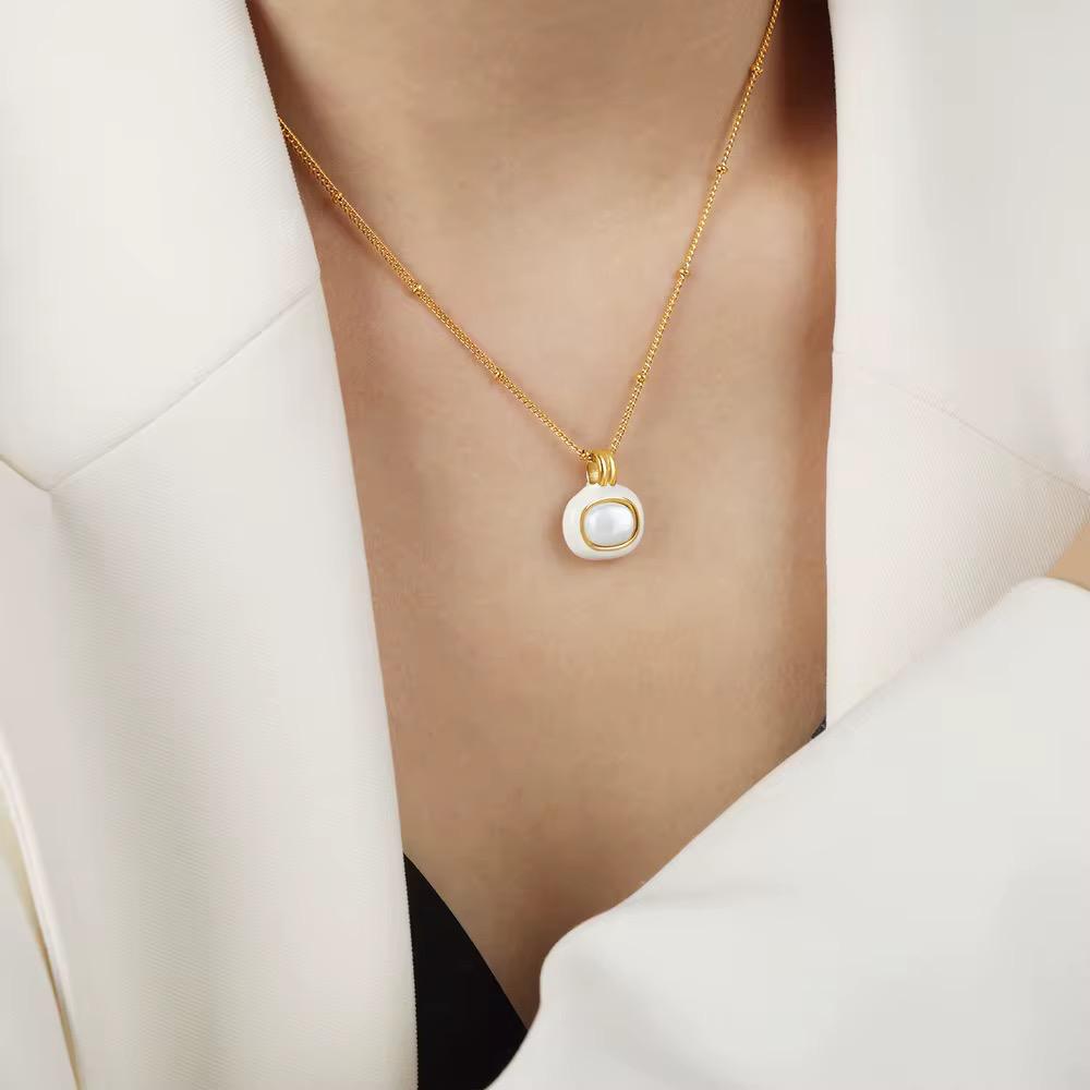 White Enamel Golden Chain