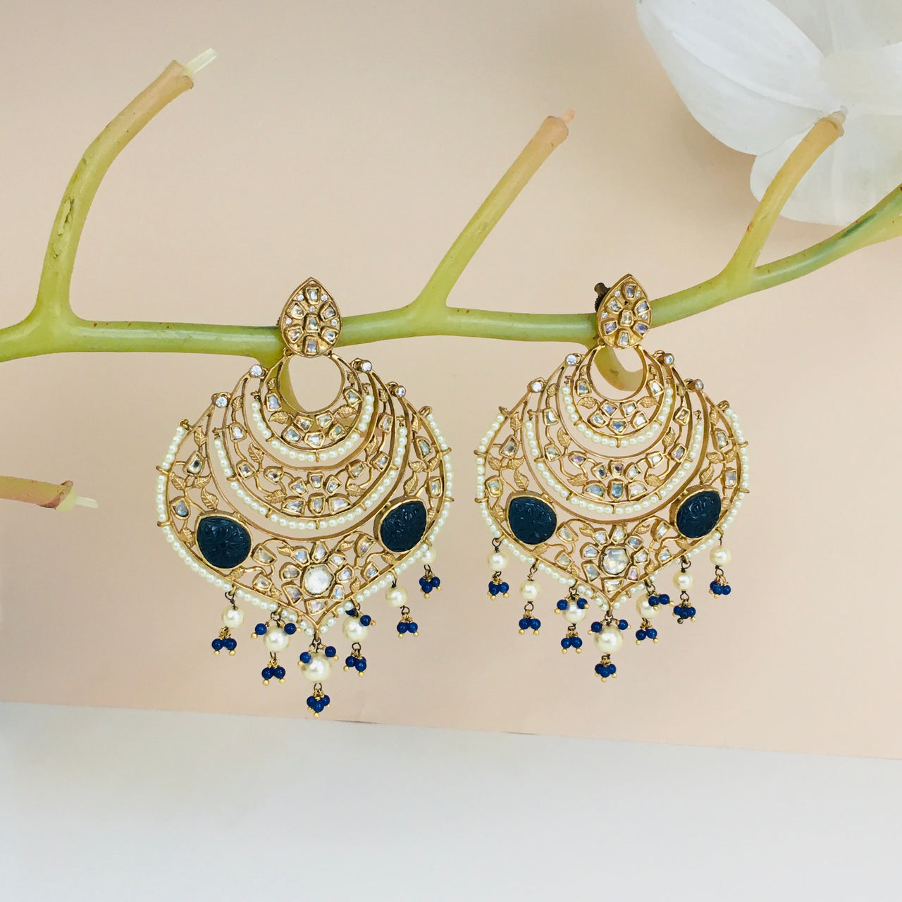 Kundan Antique Gold Dangler Earrings
