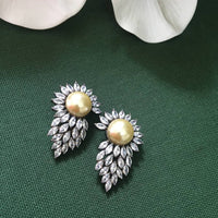 Thumbnail for Studded Diamond Leaf Earrings Zayn Luxury Jewellery