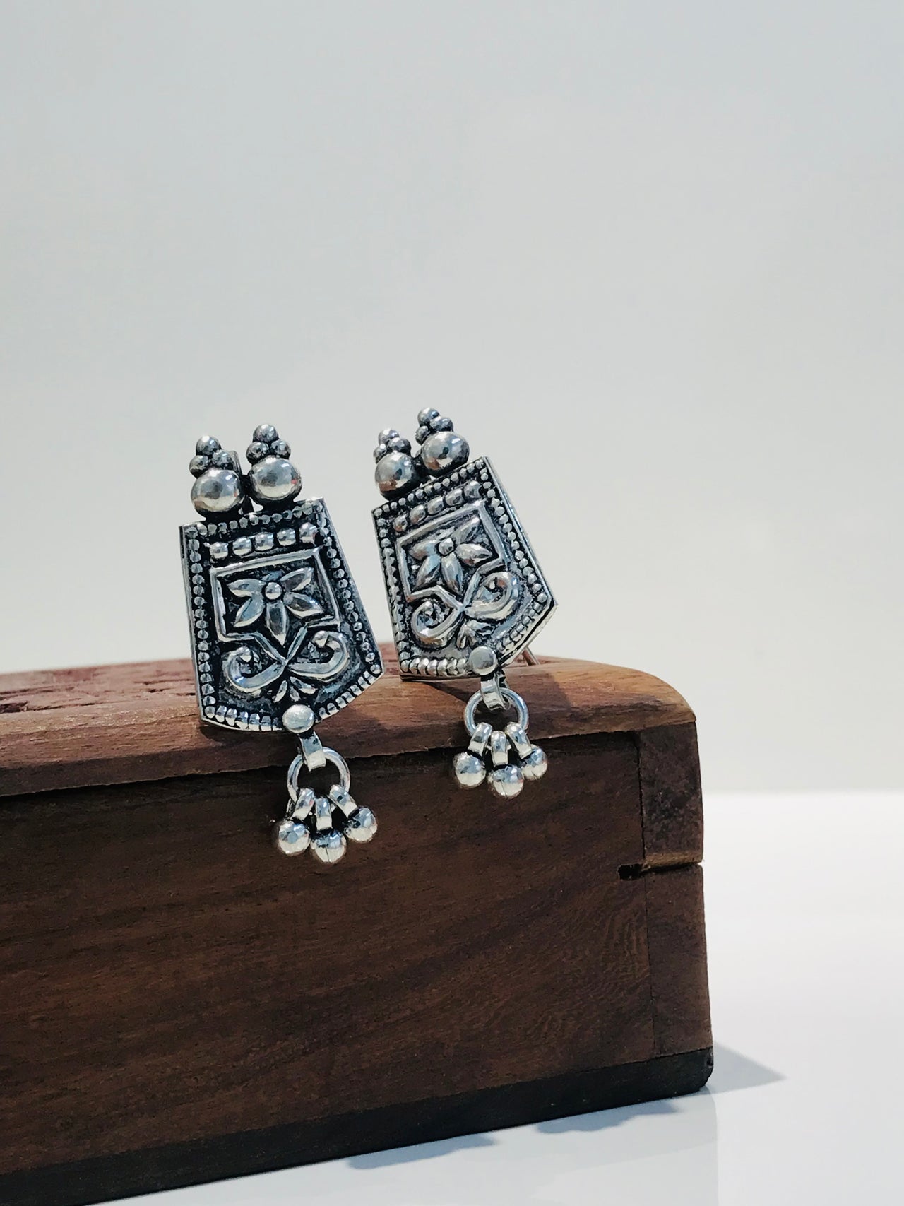 925 Silver Flower Oxidised Earrings