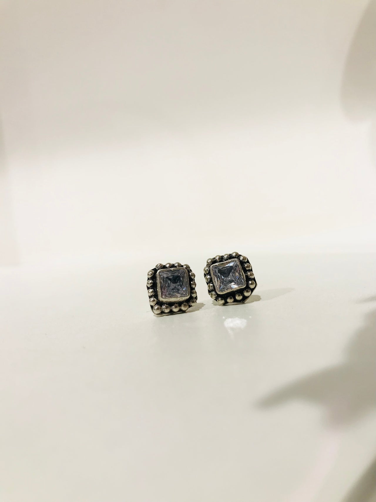 925 Oxidie Square Stud Earrings