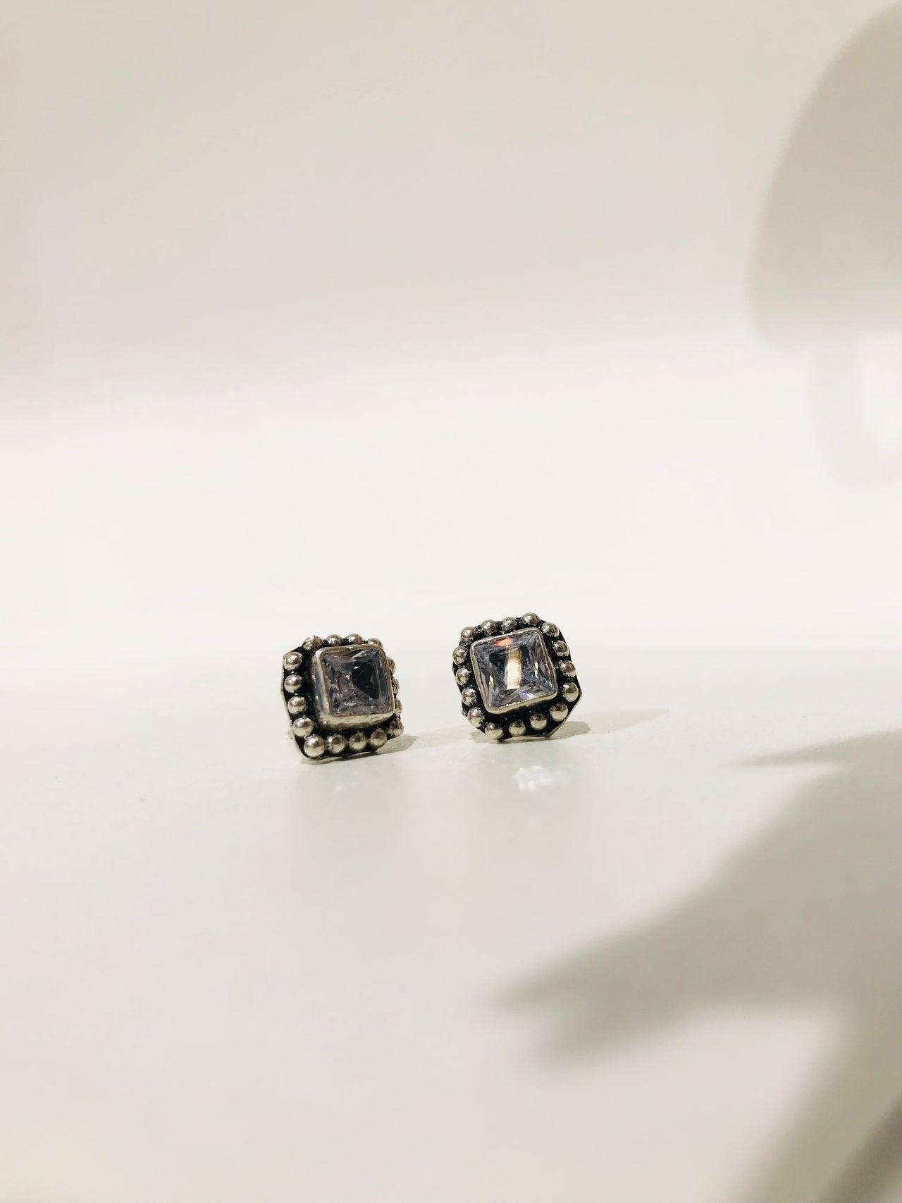 925 Oxidie Square Stud Earrings