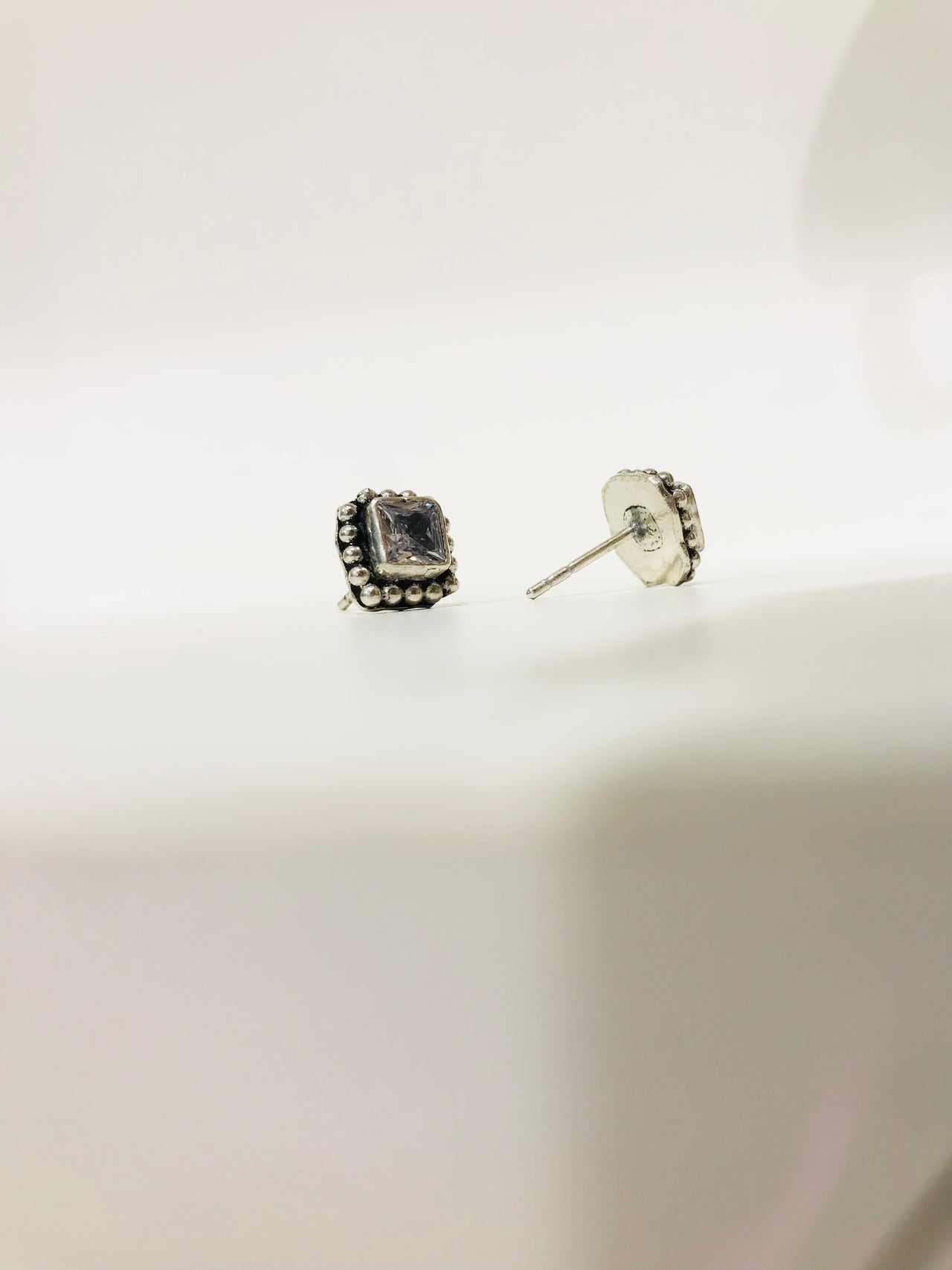 925 Oxidie Square Stud Earrings