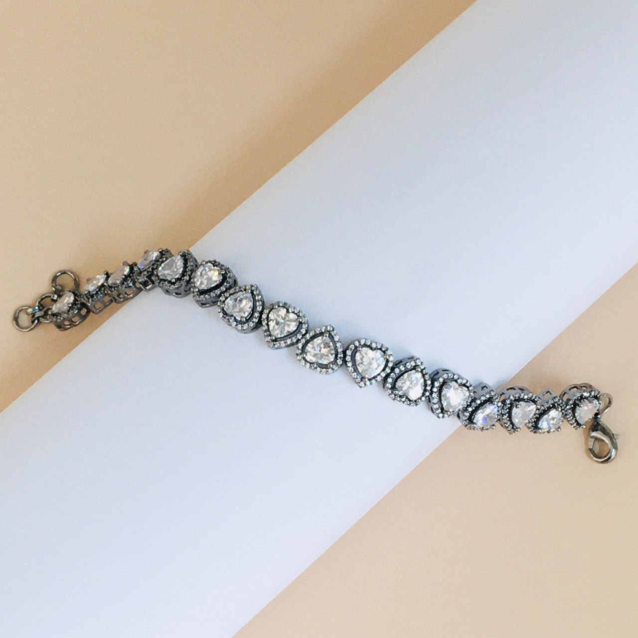 Oxidised Heart Bracelet Zayn Luxury Jewellery