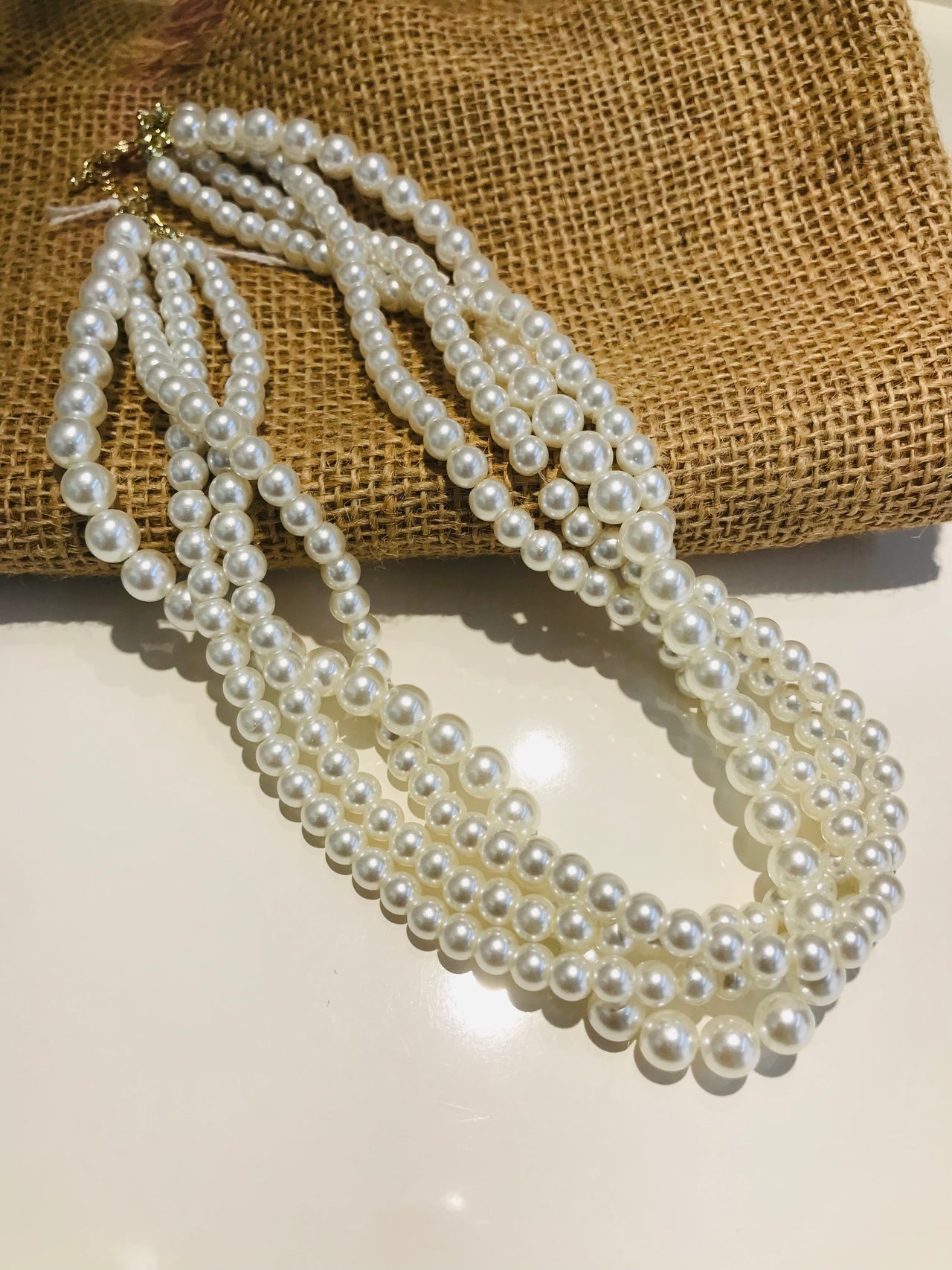 Four Pearl Layer Chain