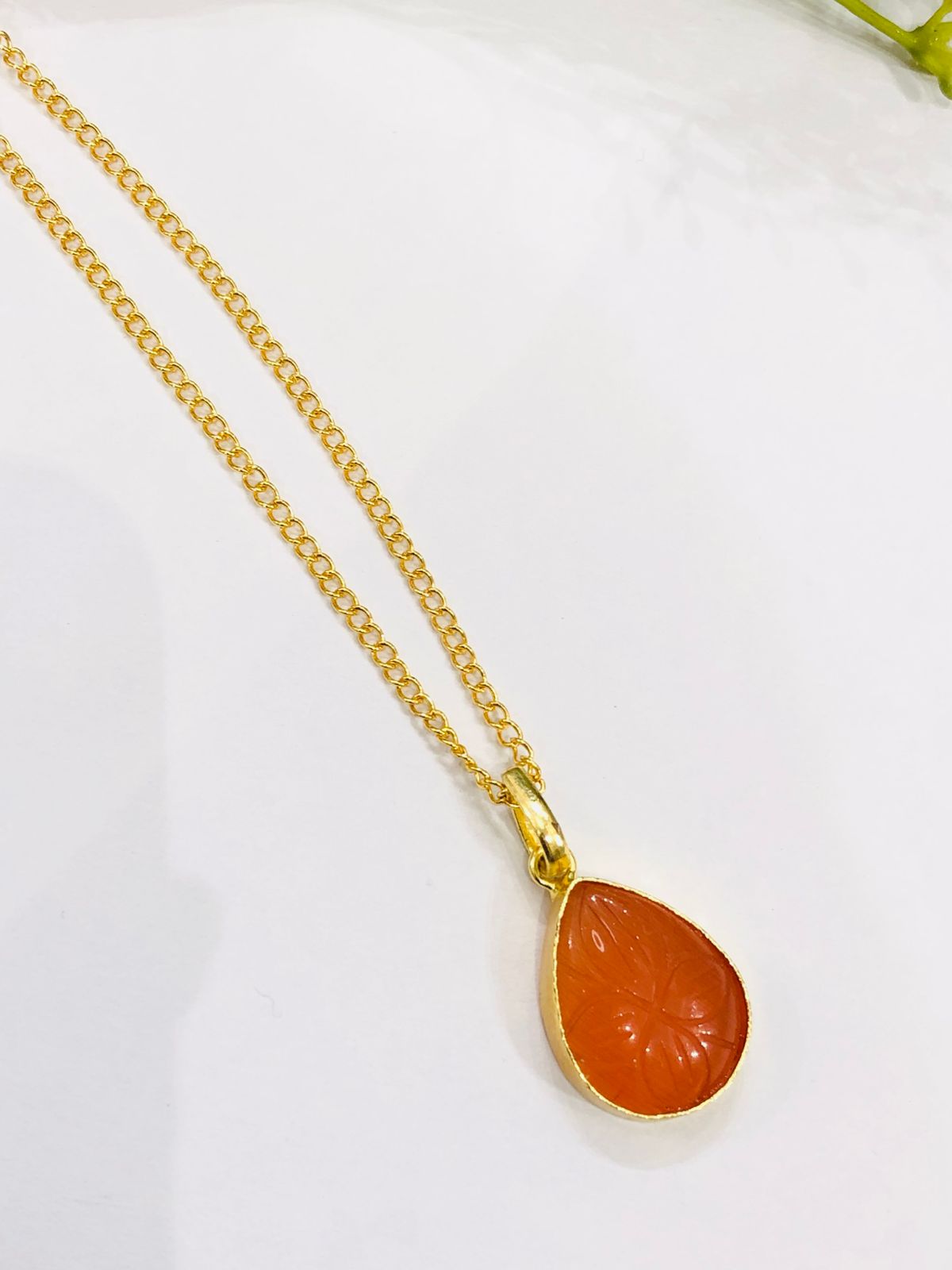 Drop Orange Chain