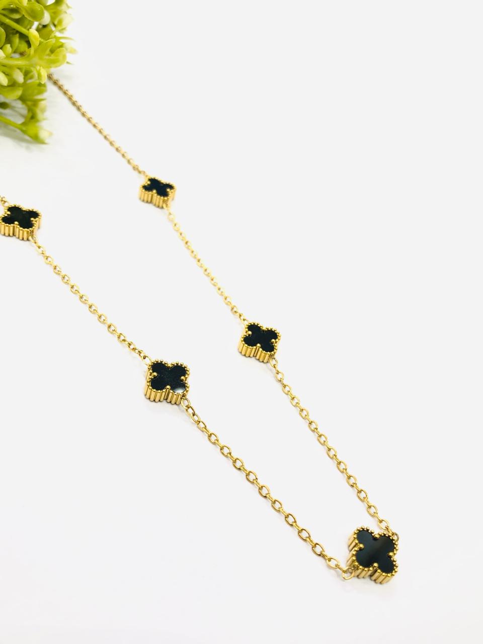 Black Flower Golden Chain