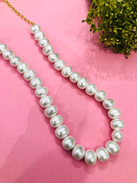 Thumbnail for Bold Pearl Necklace