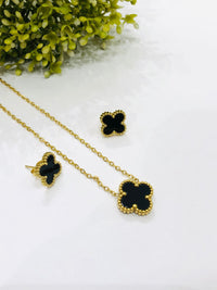 Thumbnail for Black Flower Pendant Set