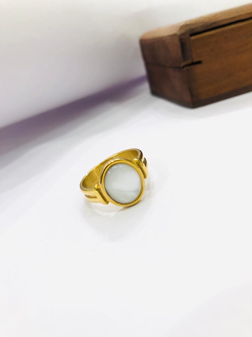 Moon Stone Shine Ring