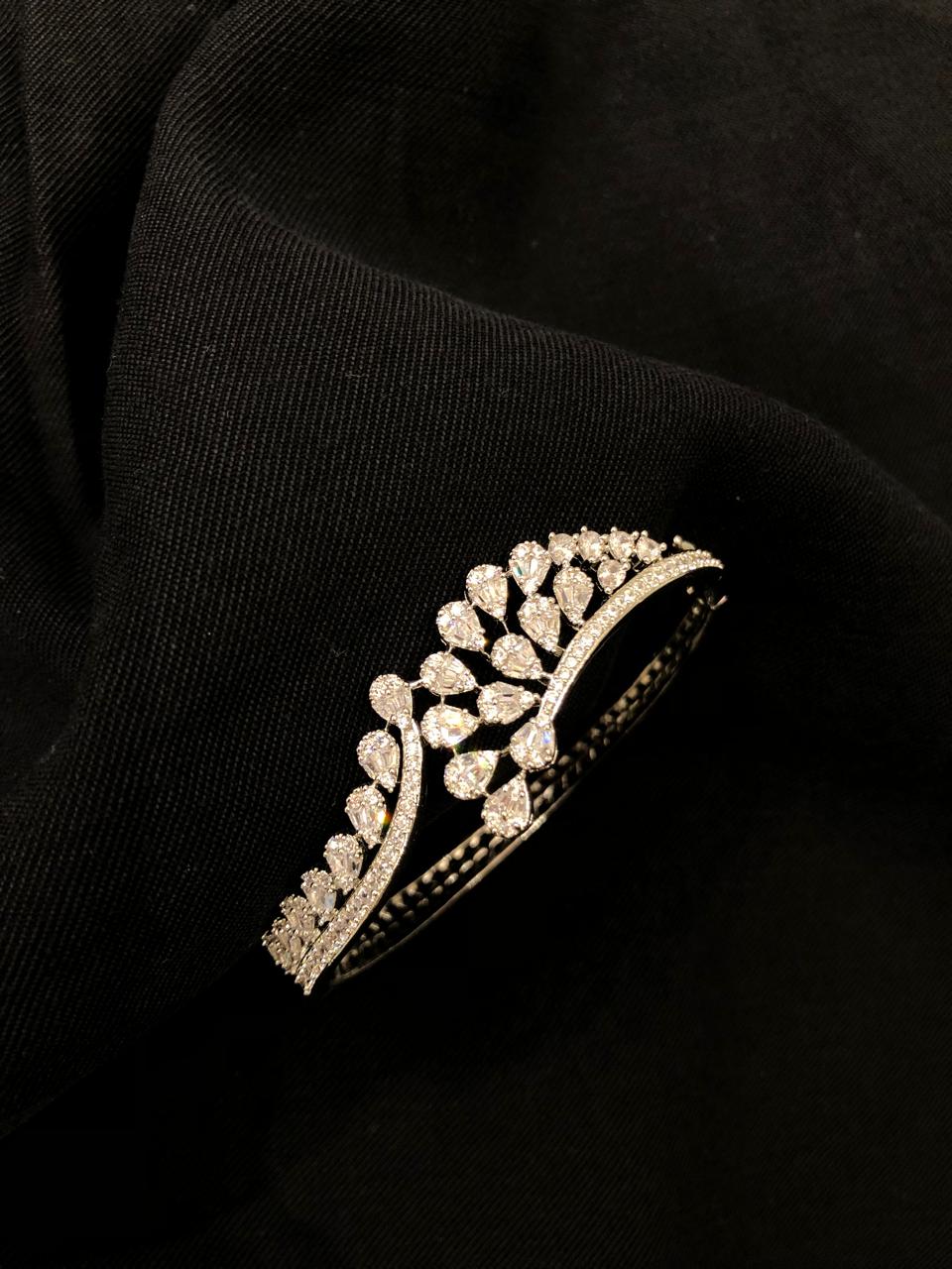 Drop Gleam Bracelet