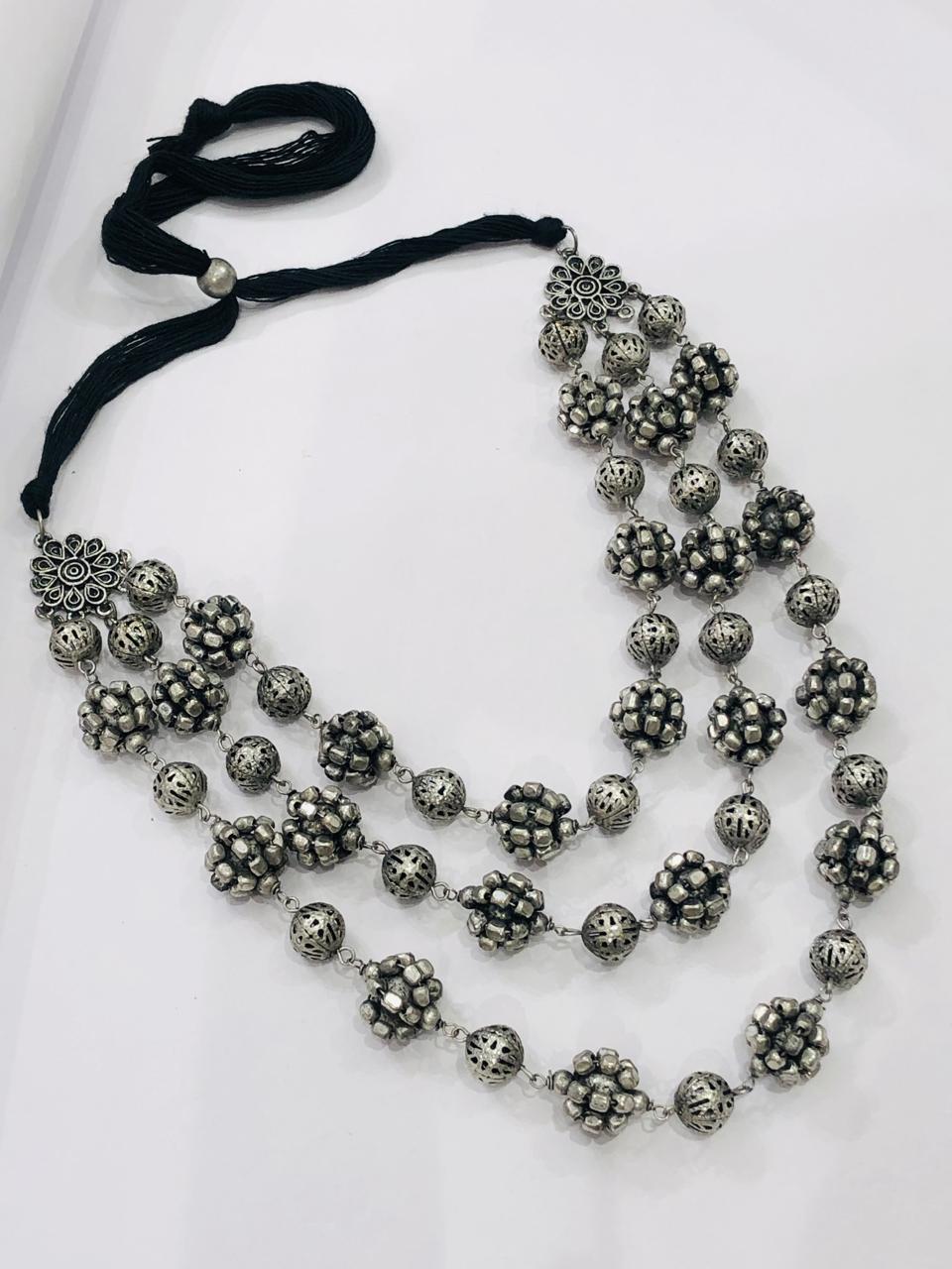 Trinity Glow Necklace
