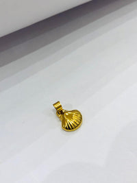 Thumbnail for Shell Golden Pendant