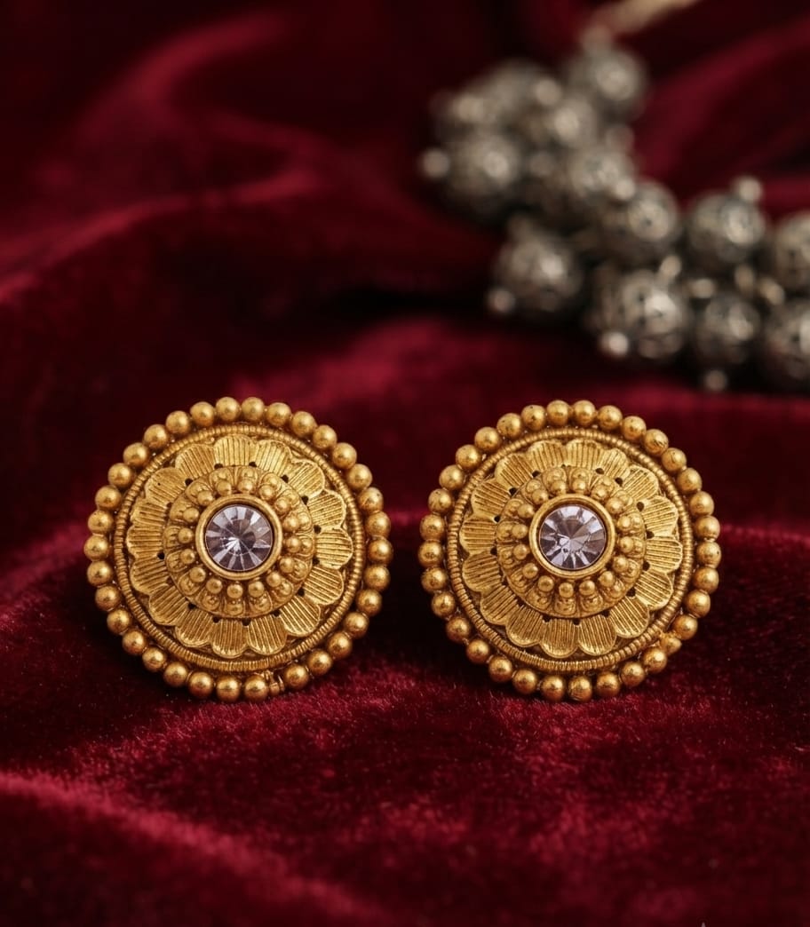 Golden Sitara Earrings
