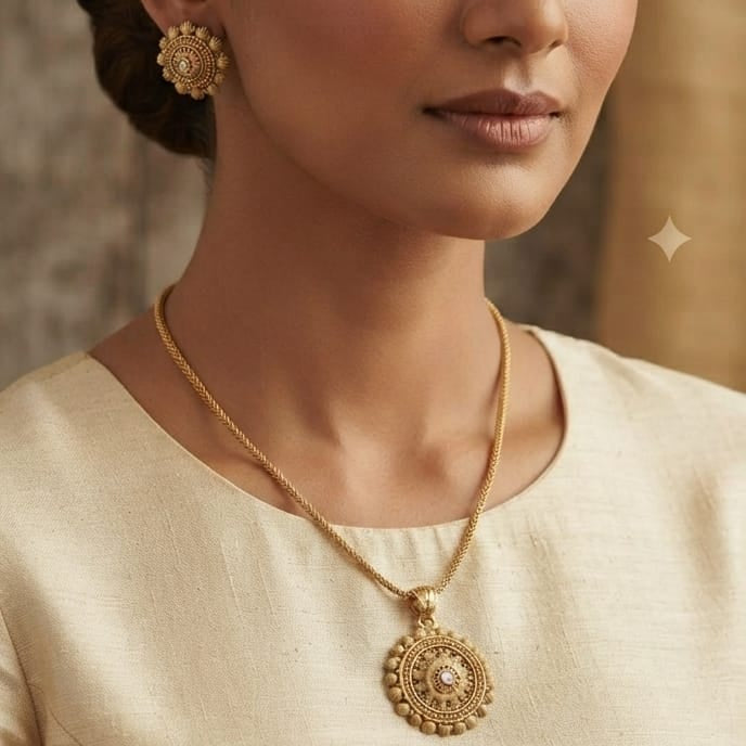 Gold Round Pendant