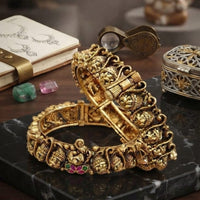 Thumbnail for Peacock Bold Lock Bangle