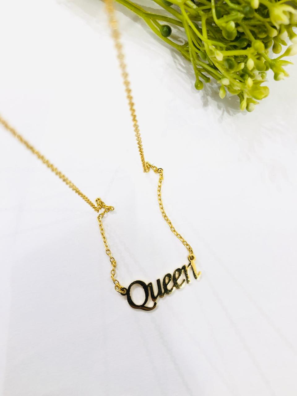 Queen Golden Chain