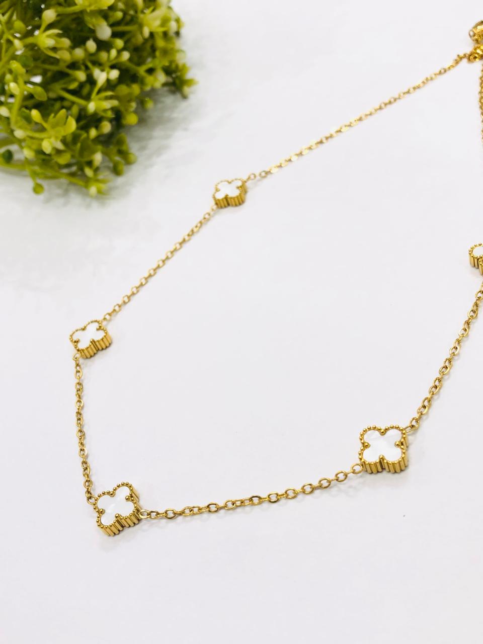 White Flower Golden Chain