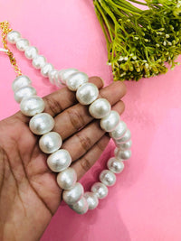 Thumbnail for Bold Pearl Necklace