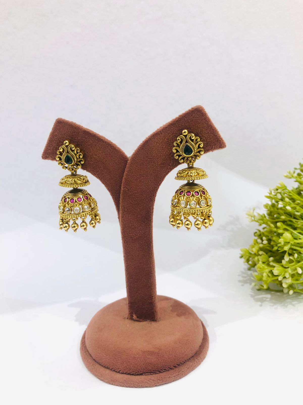 Antique Gold Green Earrings