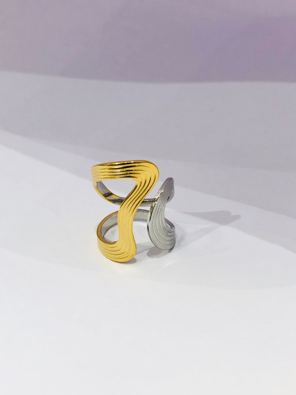 Unique Dual Tone Ring