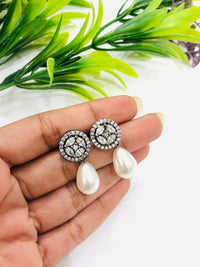 Thumbnail for Pearl Diamond Oxidised Earrings
